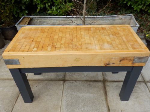 BUTCHER'S BLOCK 4FT6INS X 2FT6INS - ADDITIONAL PHOTO 10