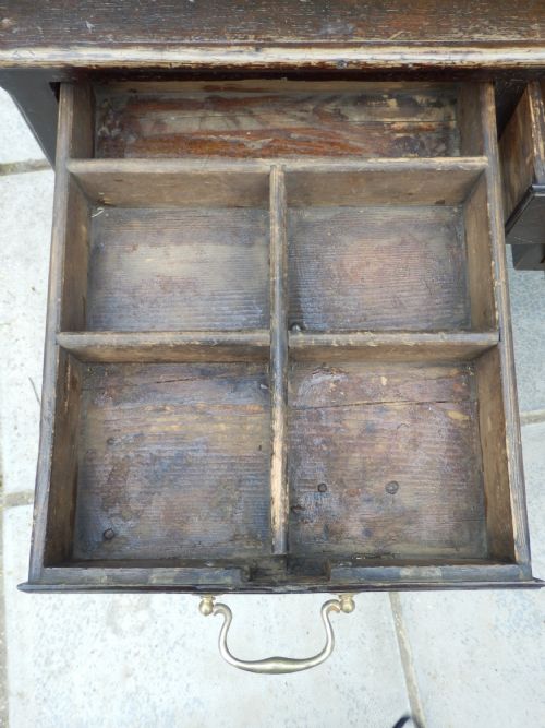 VICTORIAN DESK WITH 5 DRAWERS - ADDITIONAL PHOTO 1