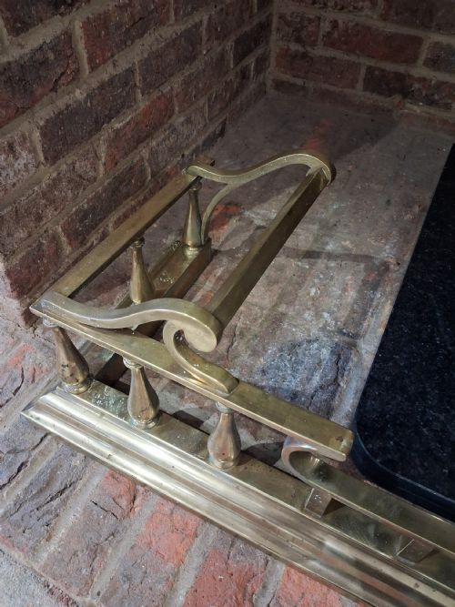 BRASS FIRE SIDE FENDER ART NOUVEAU - ADDITIONAL PHOTO 9