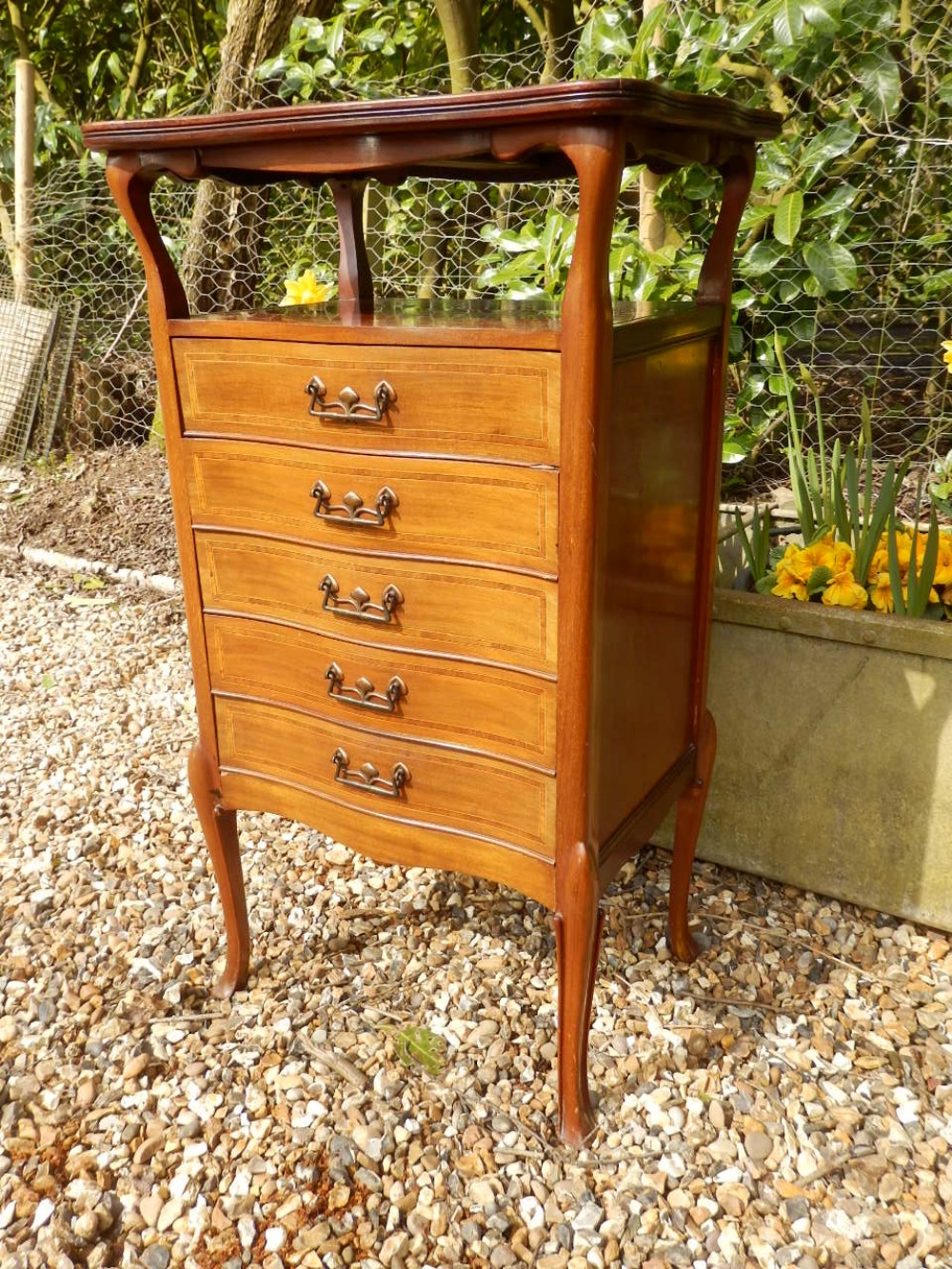 Music cabinet. Arts and Crafts. 