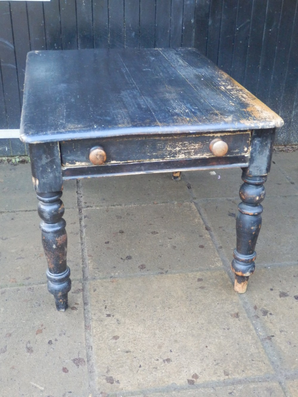 Pine table