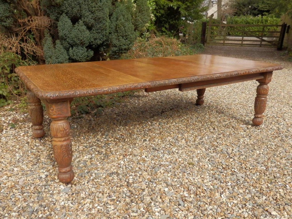 Dining table, solid oak, extending, fabulous condition