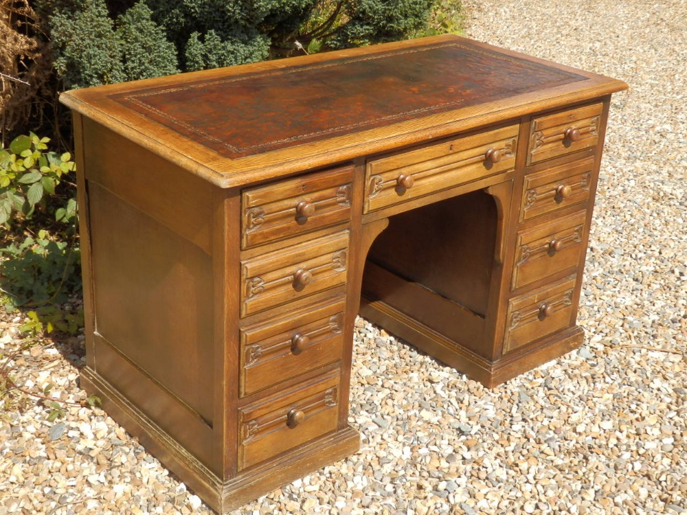 Oak, Art Deco pedestal desk.