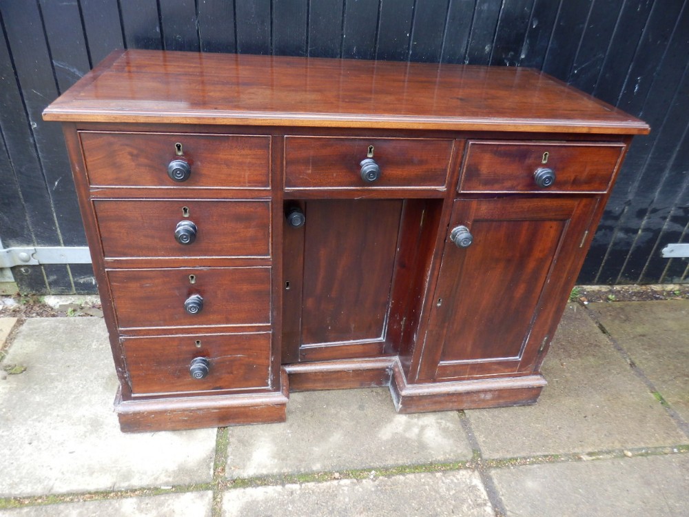 Mahogany desk