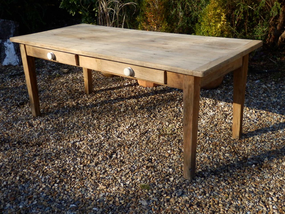 Refectory table, solid oak, solid and heavy.