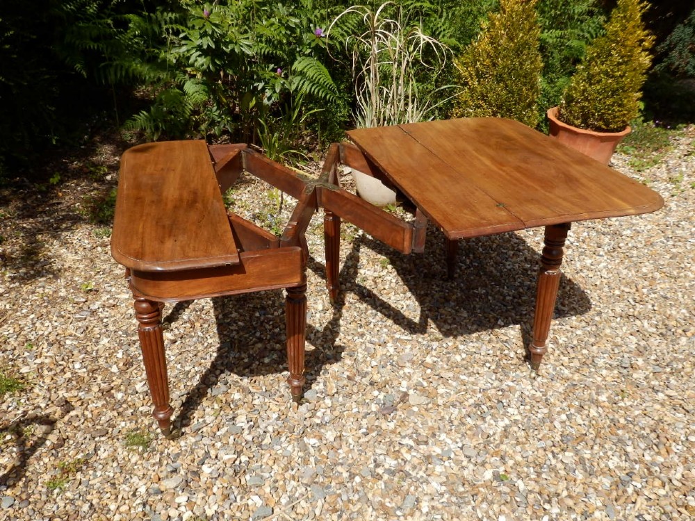 Regency metamorphic 'Concertina' dining table. Probably Wilkinson of Moorefields. London