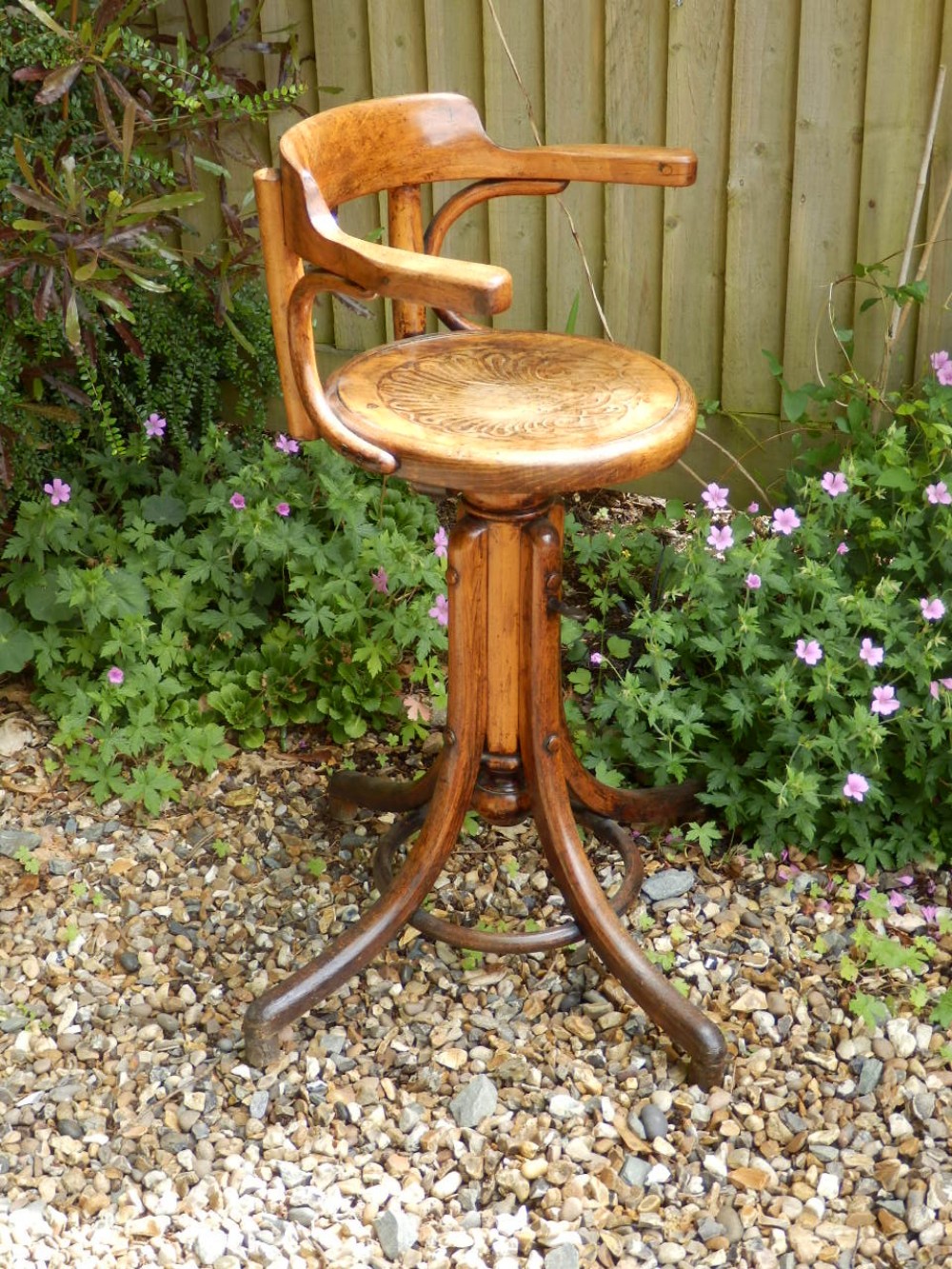 Bentwood adjustable stool. Probably by Thonet.
