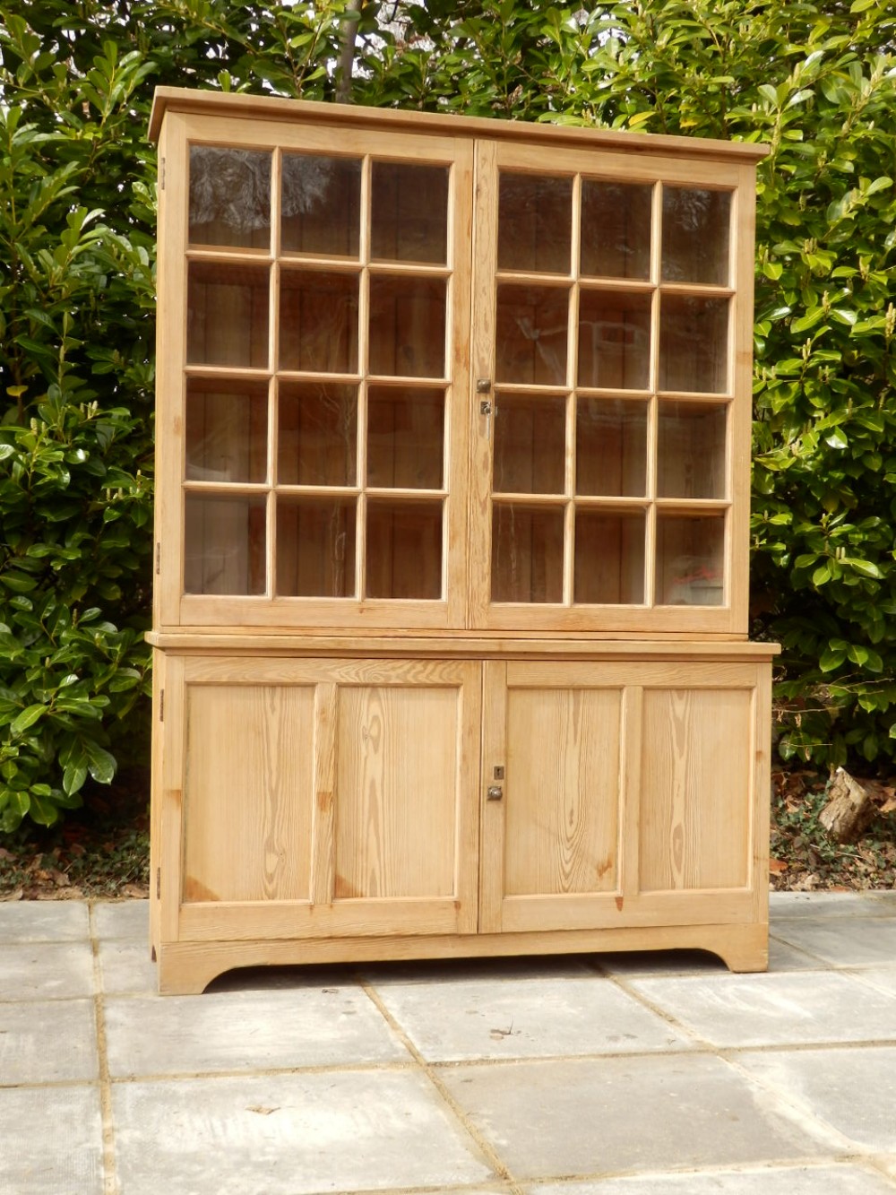 Library bookcase, solid pine, beautiful condition.