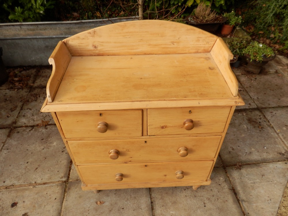 Victorian pine wash stand View IV