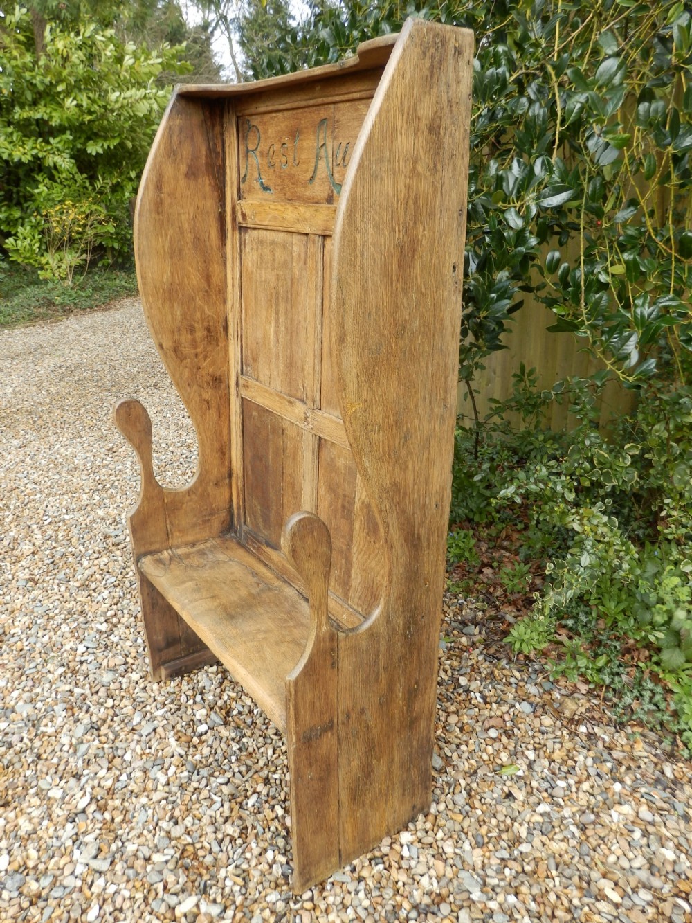 Settle, solid oak