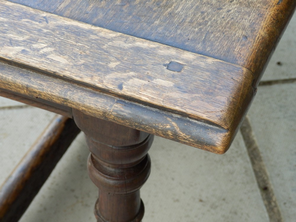 Oak refectory table View III