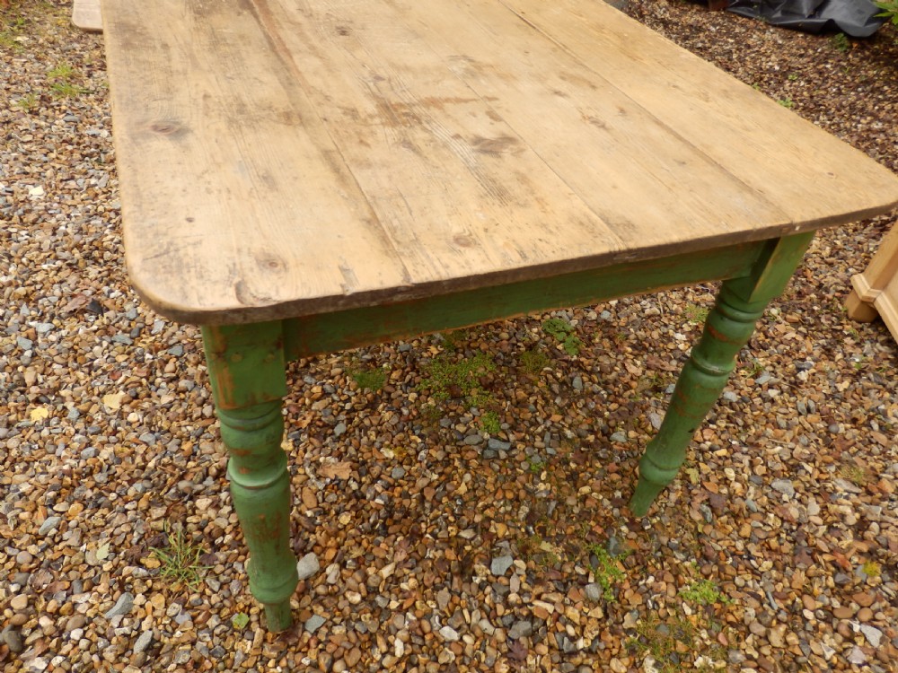 Pine kitchen table. View VII