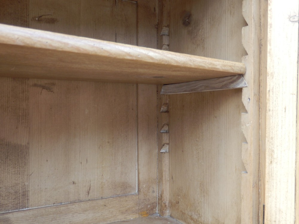 Pine continental Victorian dresser. View XI