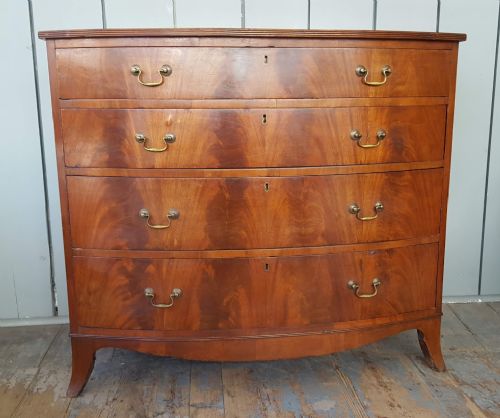 Georgian Mahogany Bowfront Chest C1800
