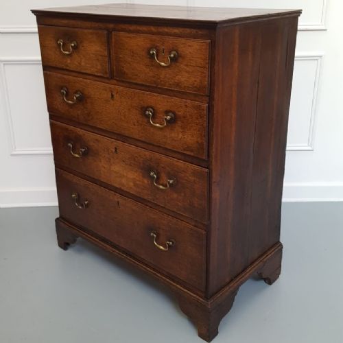 Primitive Country Oak English Chest of Drawers C1760