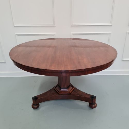 Flame Mahogany Large  Antique Centre Table Gueridon