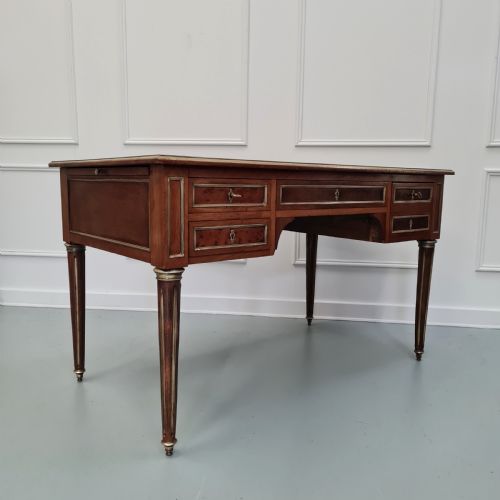 Elegant Antique French Desk C1900