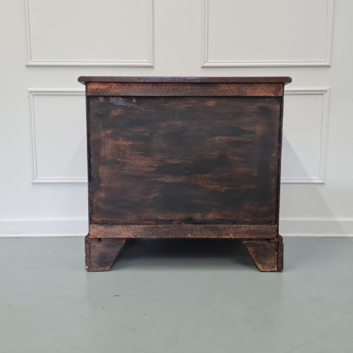 RARE SMALL OAK GEORGIAN CHEST OF DRAWERS C1760 - ADDITIONAL PHOTO 5