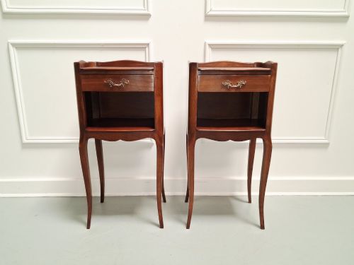 LOVELY FRENCH CHERRY BEDSIDE TABLES C1930 - ADDITIONAL PHOTO 4
