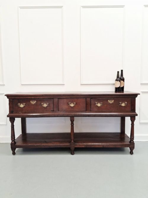 18TH CENTURY GEORGIAN OAK DRESSER BASE - ADDITIONAL PHOTO 2