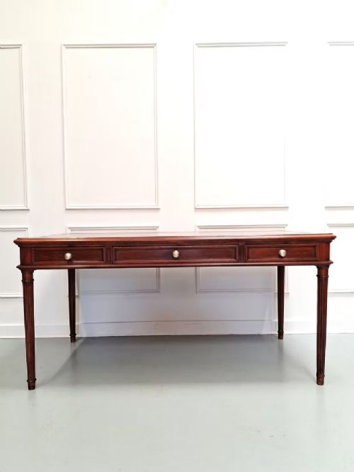 BEAUTIFUL LARGE FRENCH ANTIQUE DESK C1900