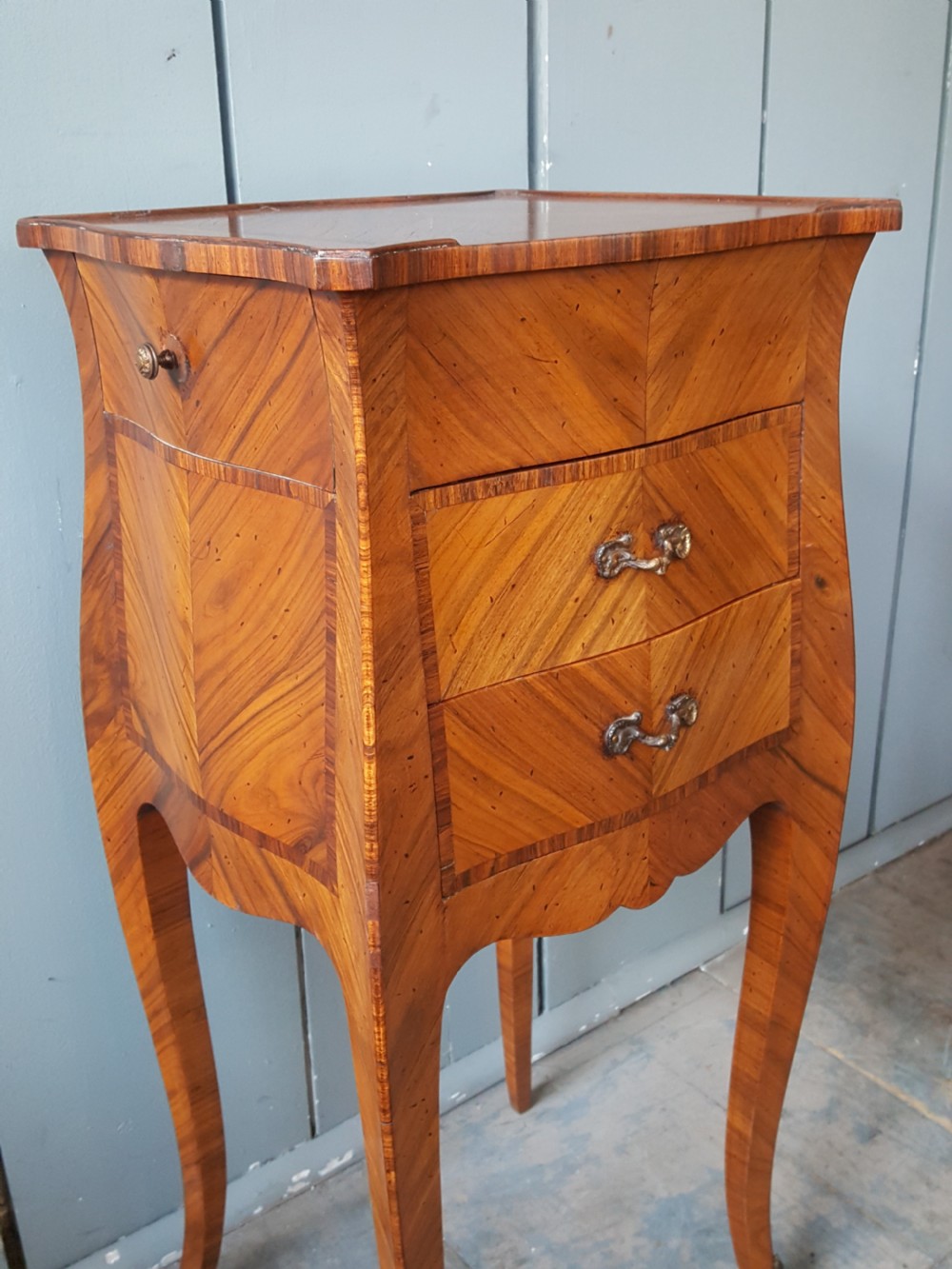 Kingwood Antique Bedside Tables C1920 View IV