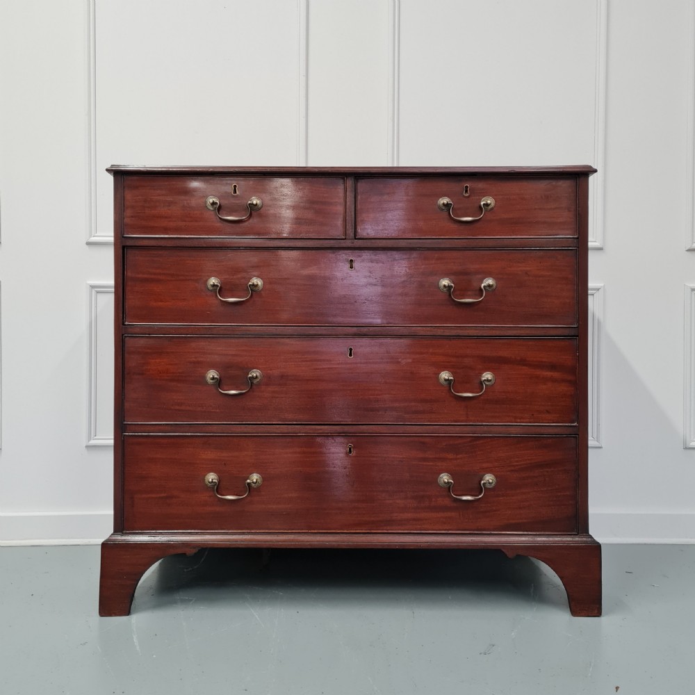 Fine Antique Georgian Chest of Drawers c1800 