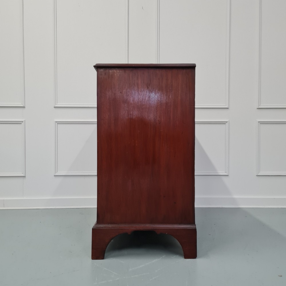 Fine Antique Georgian Chest of Drawers c1800  View IV