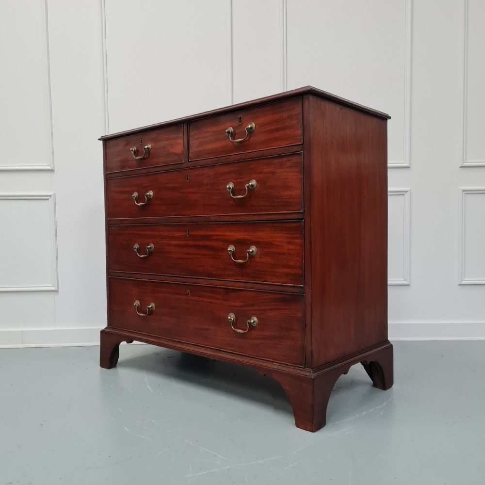 Fine Antique Georgian Chest of Drawers c1800  View V