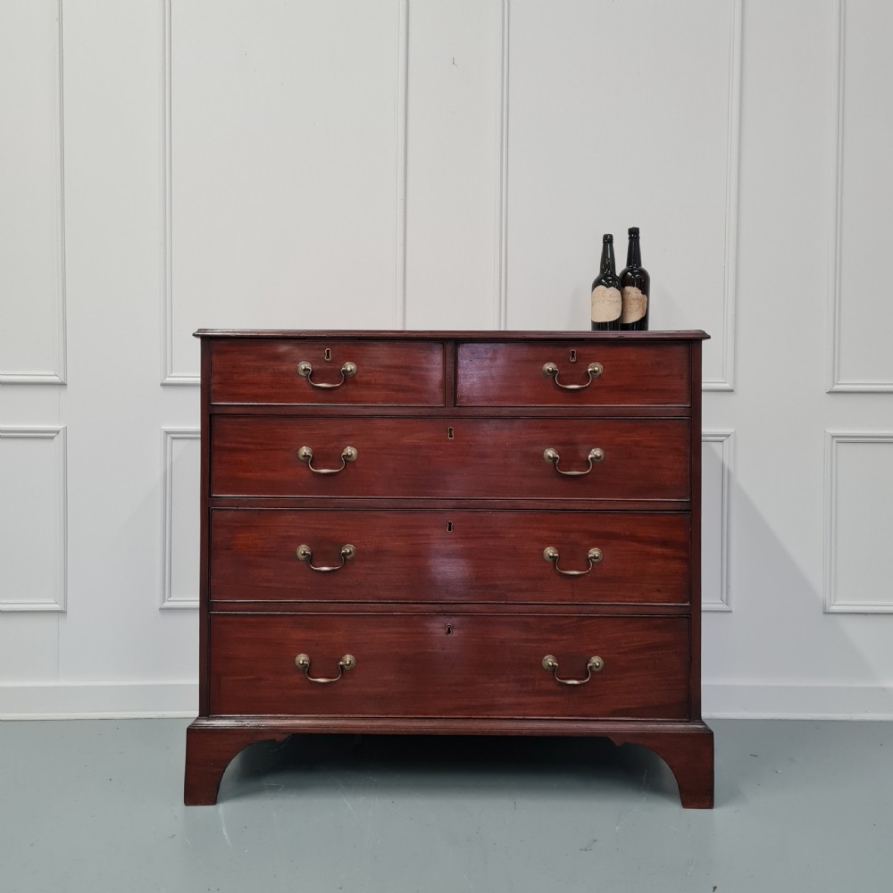 Fine Antique Georgian Chest of Drawers c1800  View VIII