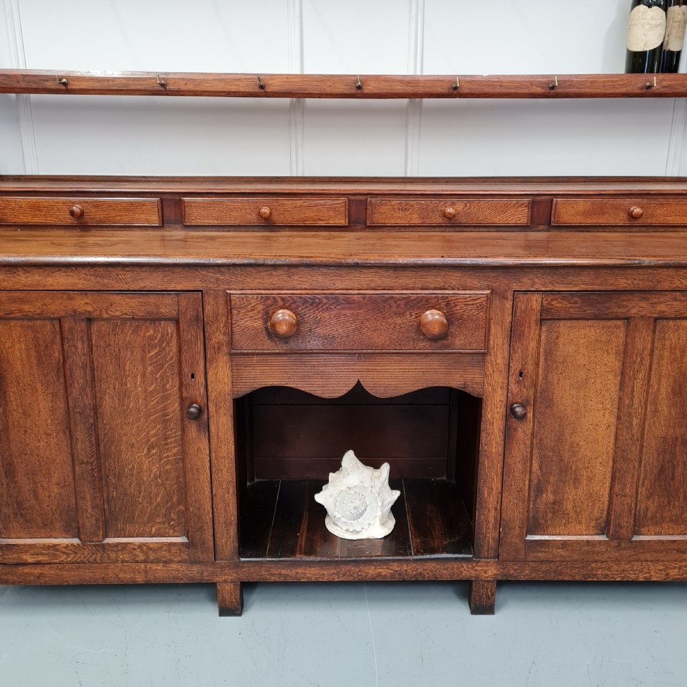 Beautiful Antique Oak Dresser c1820  View X
