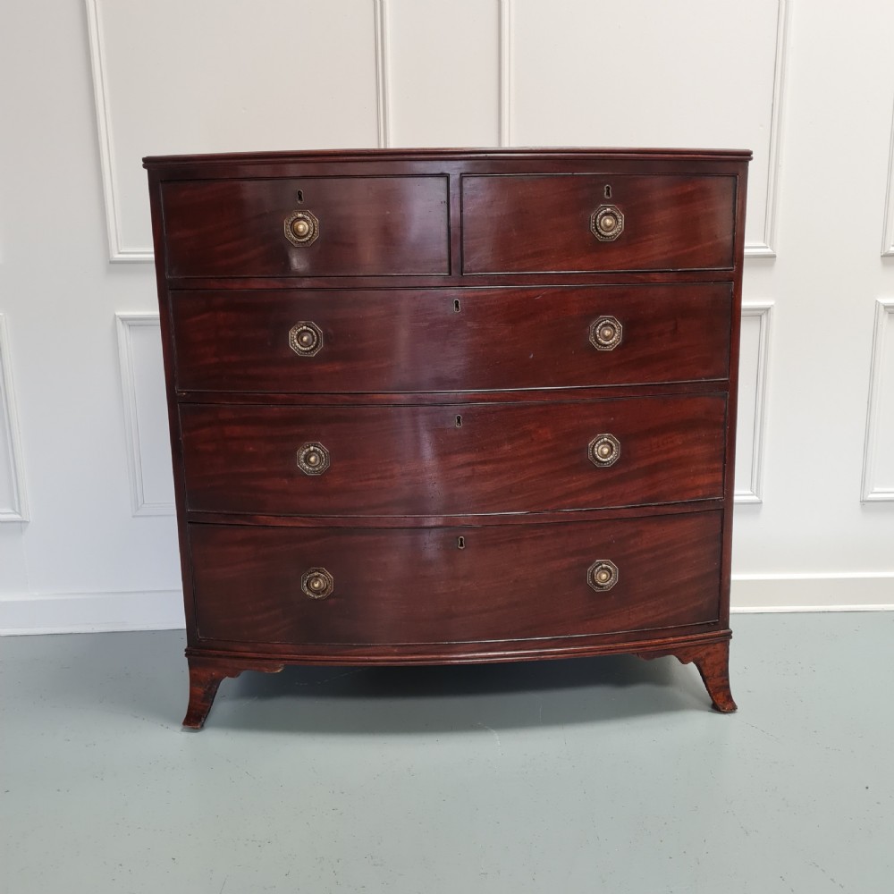 Georgian Mahogany Bowfront Chest C1810