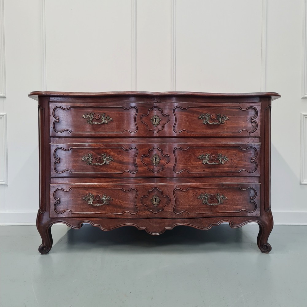 Early French Walnut Commode c1760 View VI