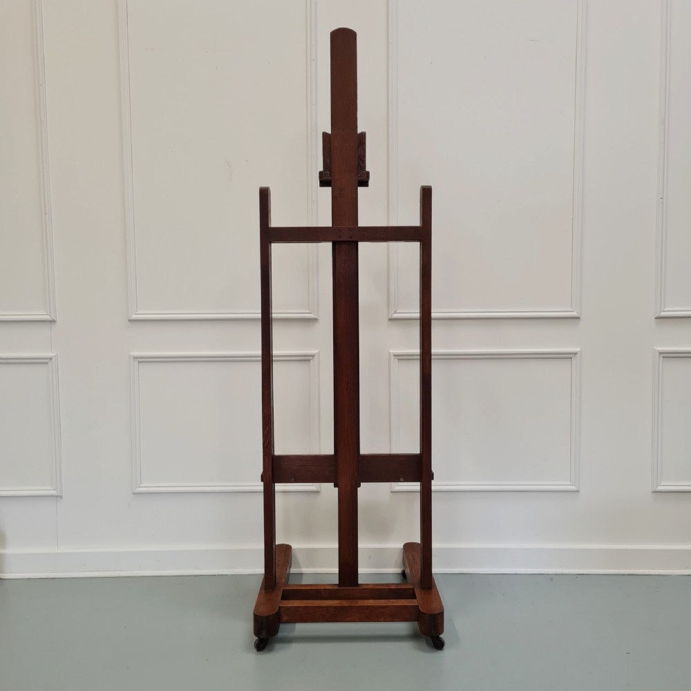 French Oak Easel made in c1900