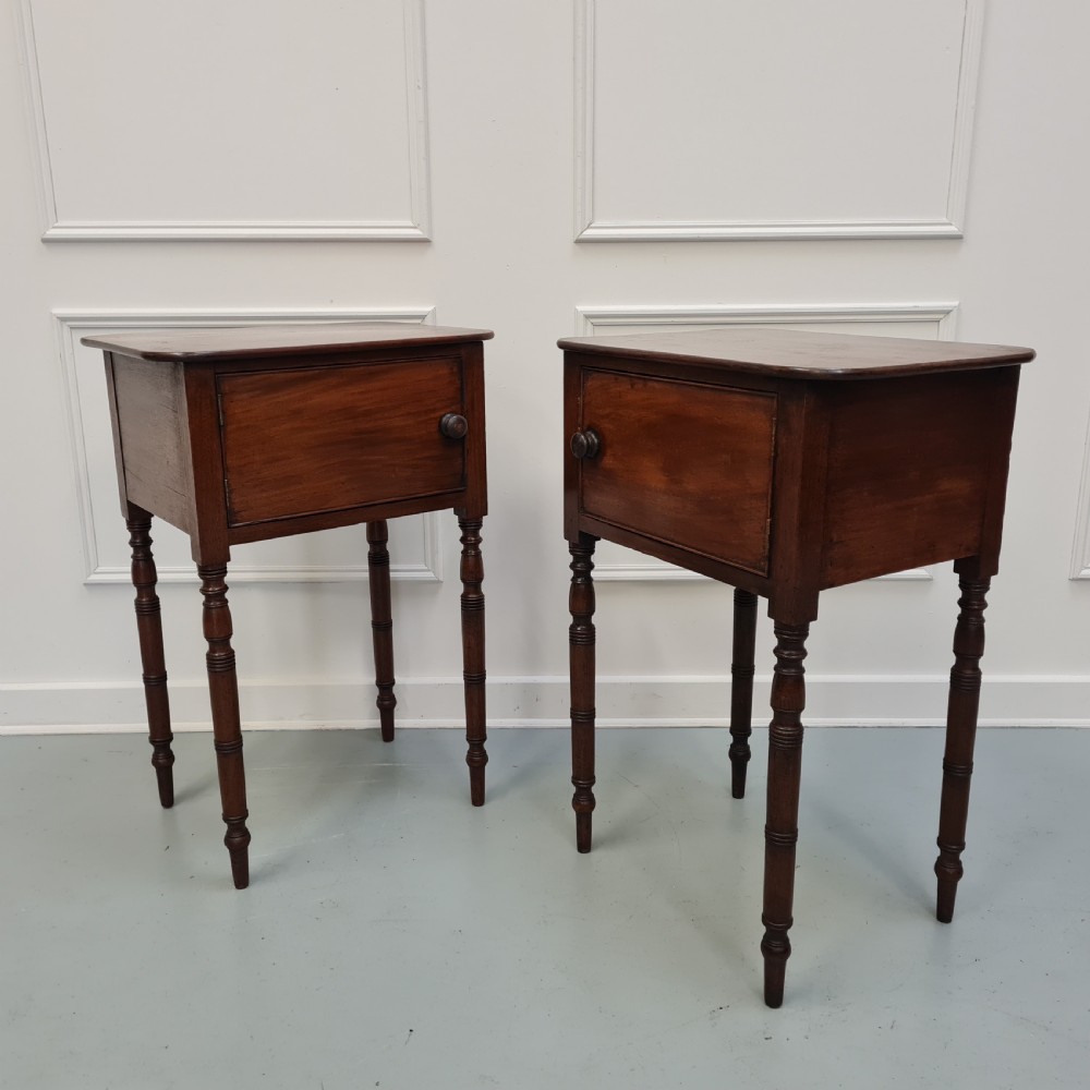 Rare Pair of Mahogany English Bedside Tables c1830 View III