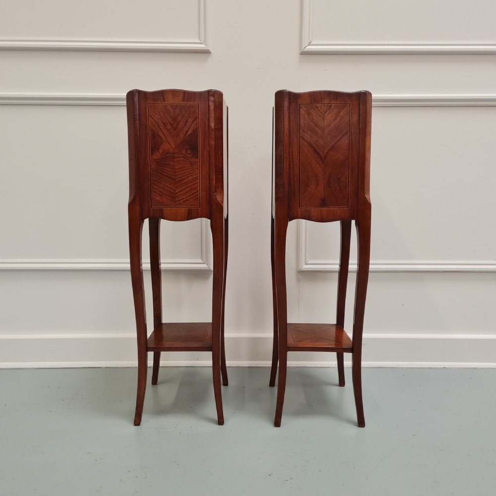 Pair of Elegant Cherry and Kingwood Bedside Tables c1930 View V