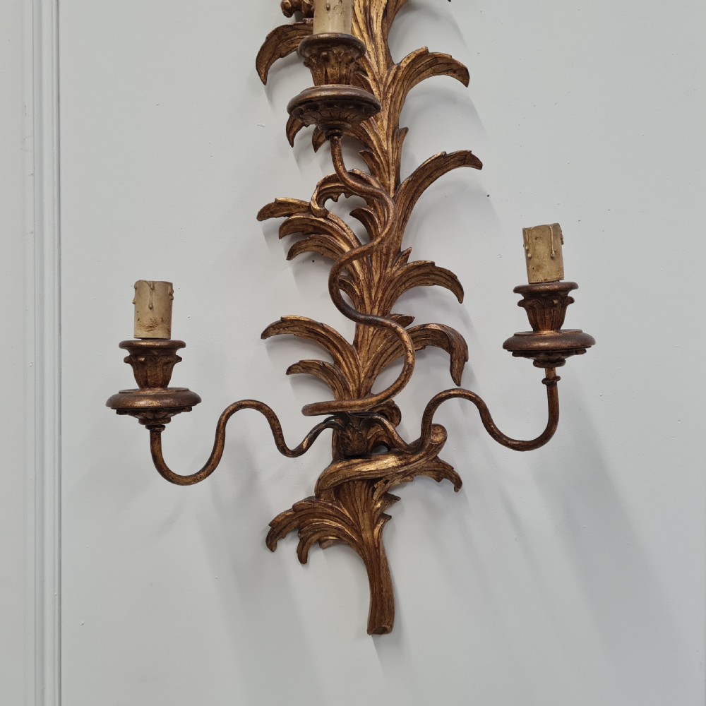Large Italian Pair of Gilded Wooden Wall Lights c1920 View II