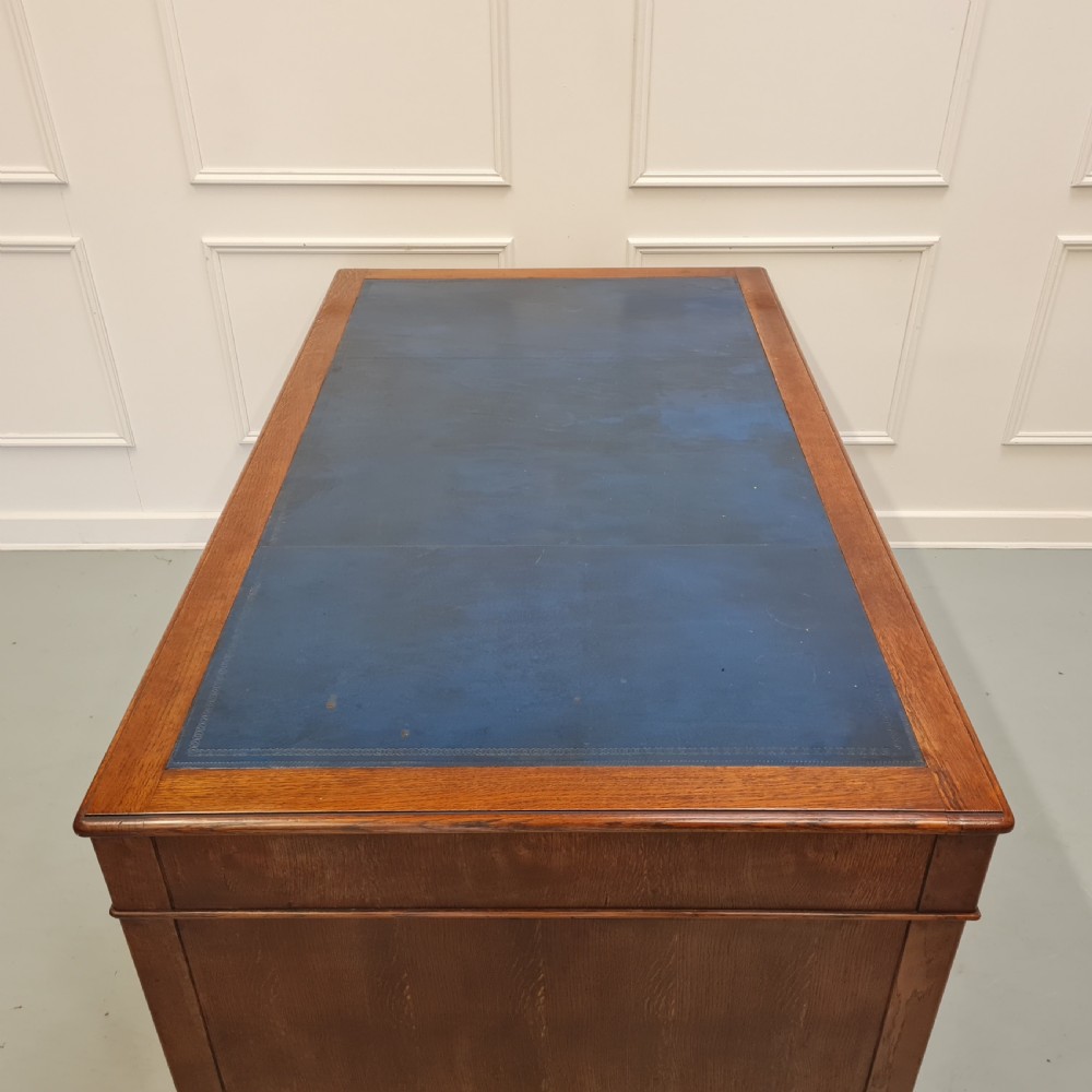 Handsome Large Oak pedestal Desk C1930 View IX