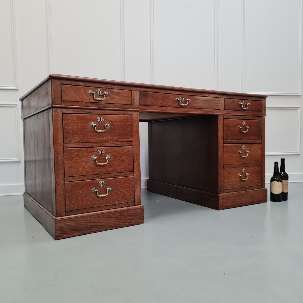 Handsome Large Oak pedestal Desk C1930 View XI