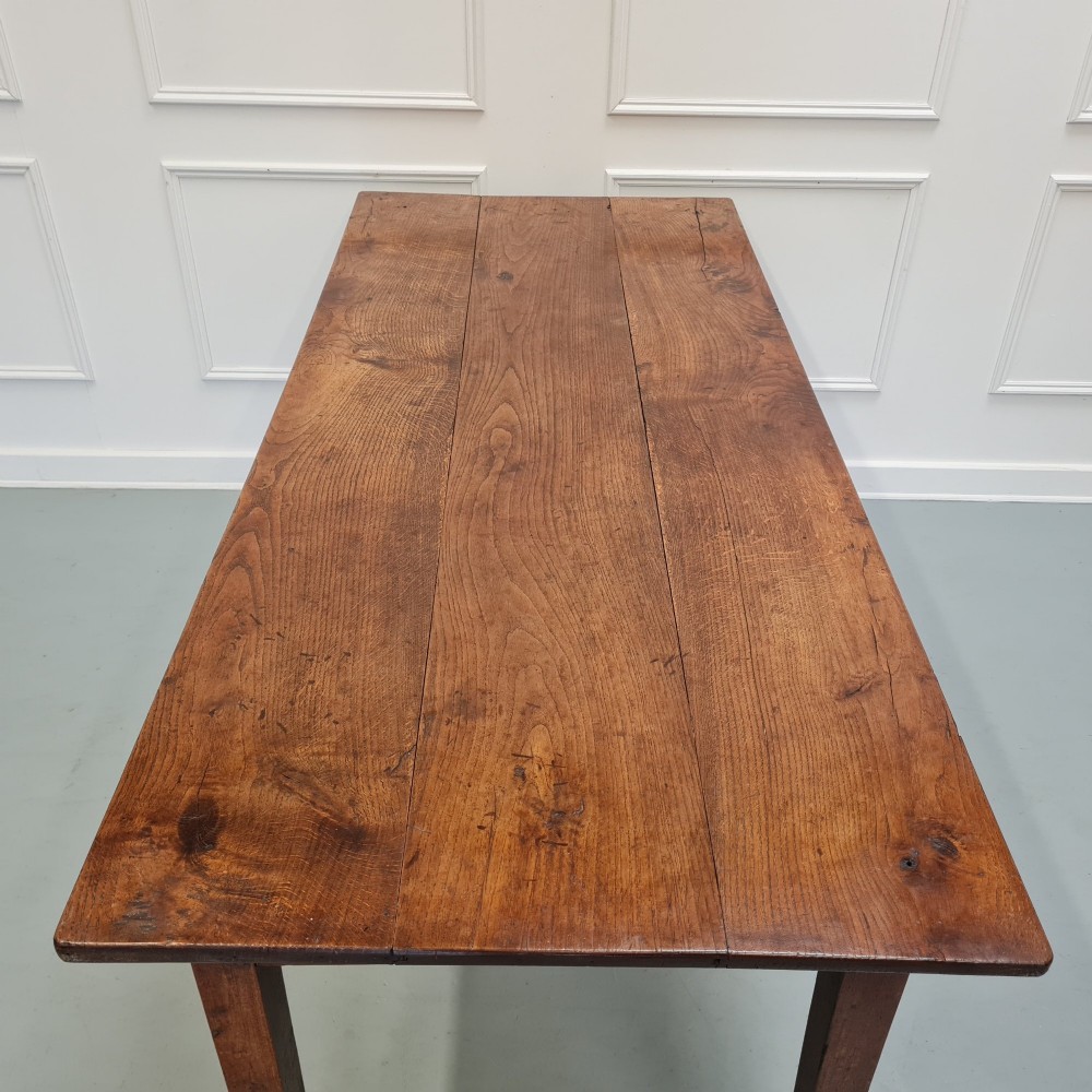 Beautiful Antique Oak Farmhouse Dining Table C1800 View II