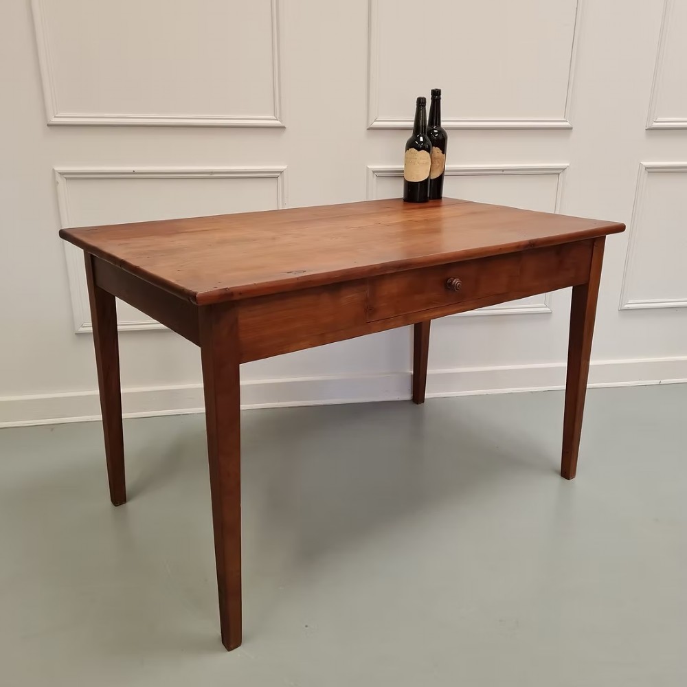 French 19th century Cherry Wood Table View IV