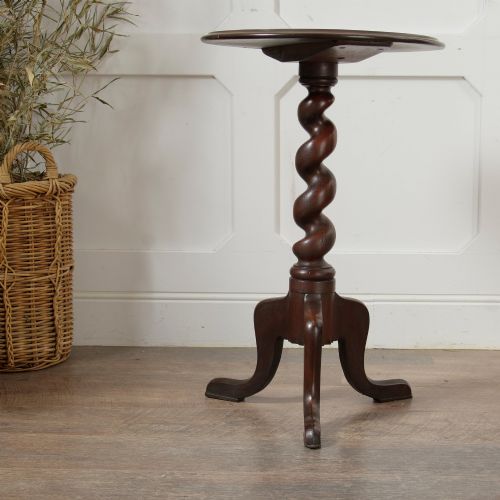 VICTORIAN WALNUT BARLEY TWIST PEDESTAL TABLE - ADDITIONAL PHOTO 2