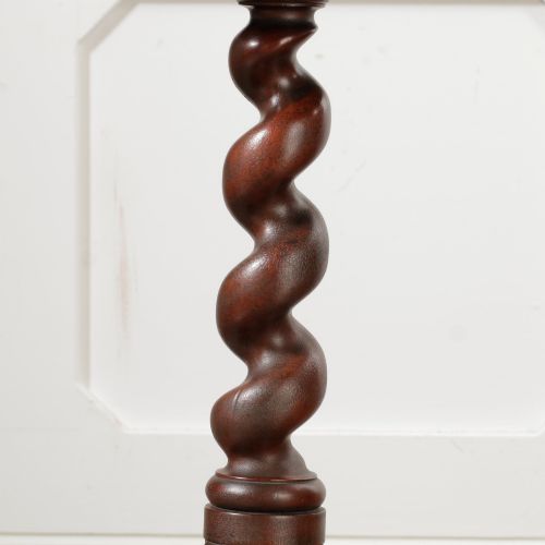VICTORIAN WALNUT BARLEY TWIST PEDESTAL TABLE - ADDITIONAL PHOTO 4