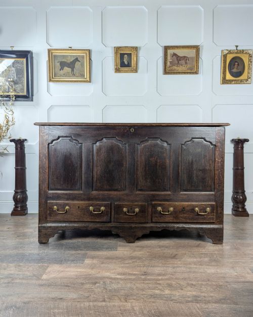 Large 18th-century Oak Mule Chest with Drawers and Hidden Storage