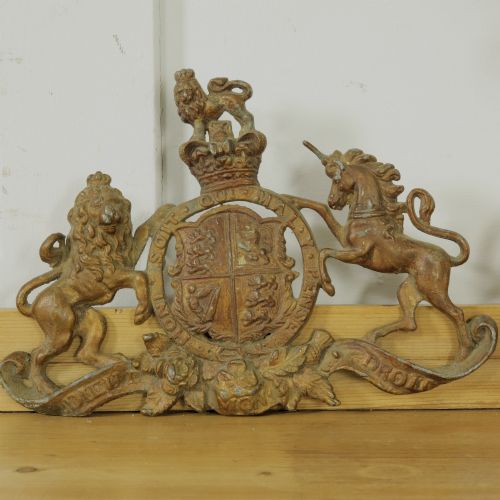 Victorian Royal Coat of Arms of the United Kingdom