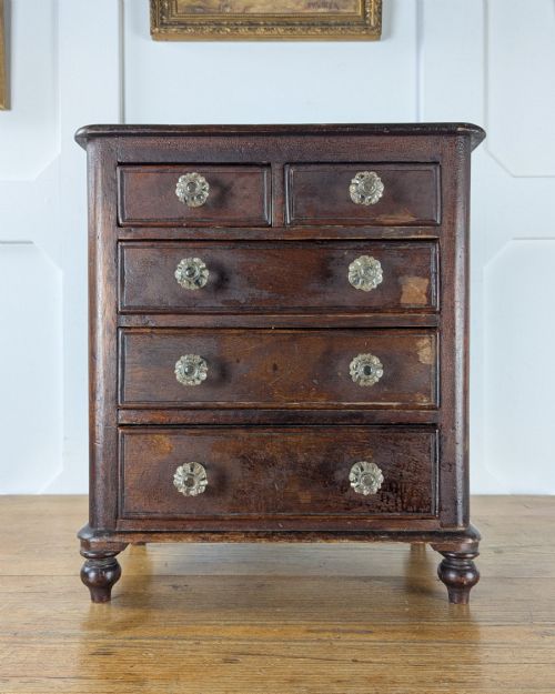 Victorian Miniature Apprentice Chest Of Drawers On Turned Feet