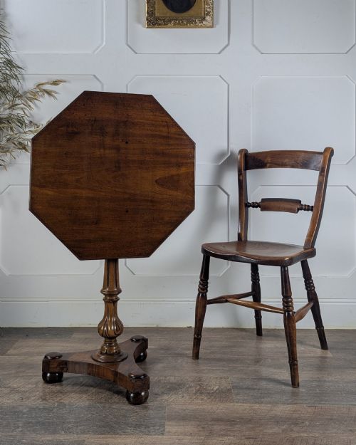 William IV Walnut Snap-top Tea Table