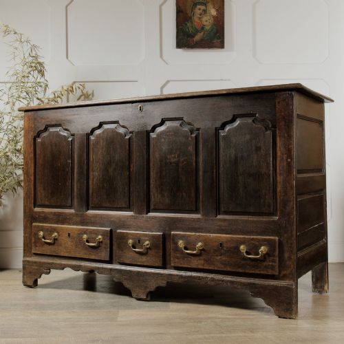 Large 18th-century Oak Mule Chest with Drawers and Hidden Storage