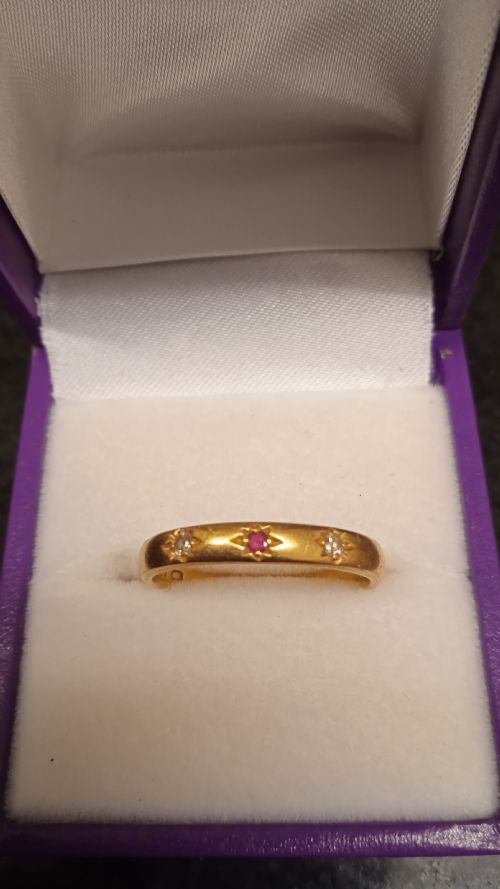 Unusual Antique 22ct yellow gold Ring with diamonds and ruby