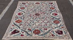 UZBEKISTAN SUZANI SILK EMBROIDERED